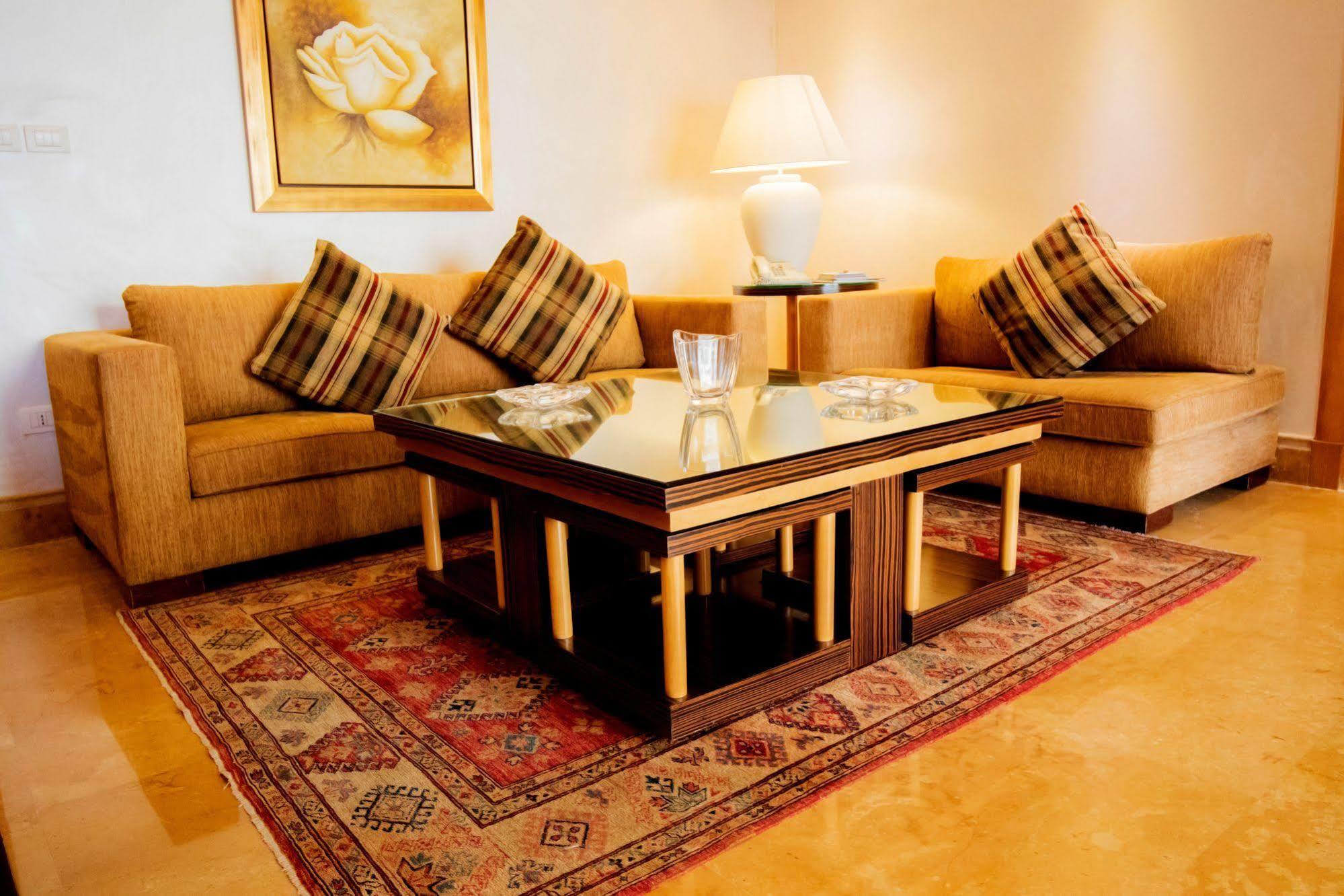 Lahoya Beirut Apartment Exterior foto