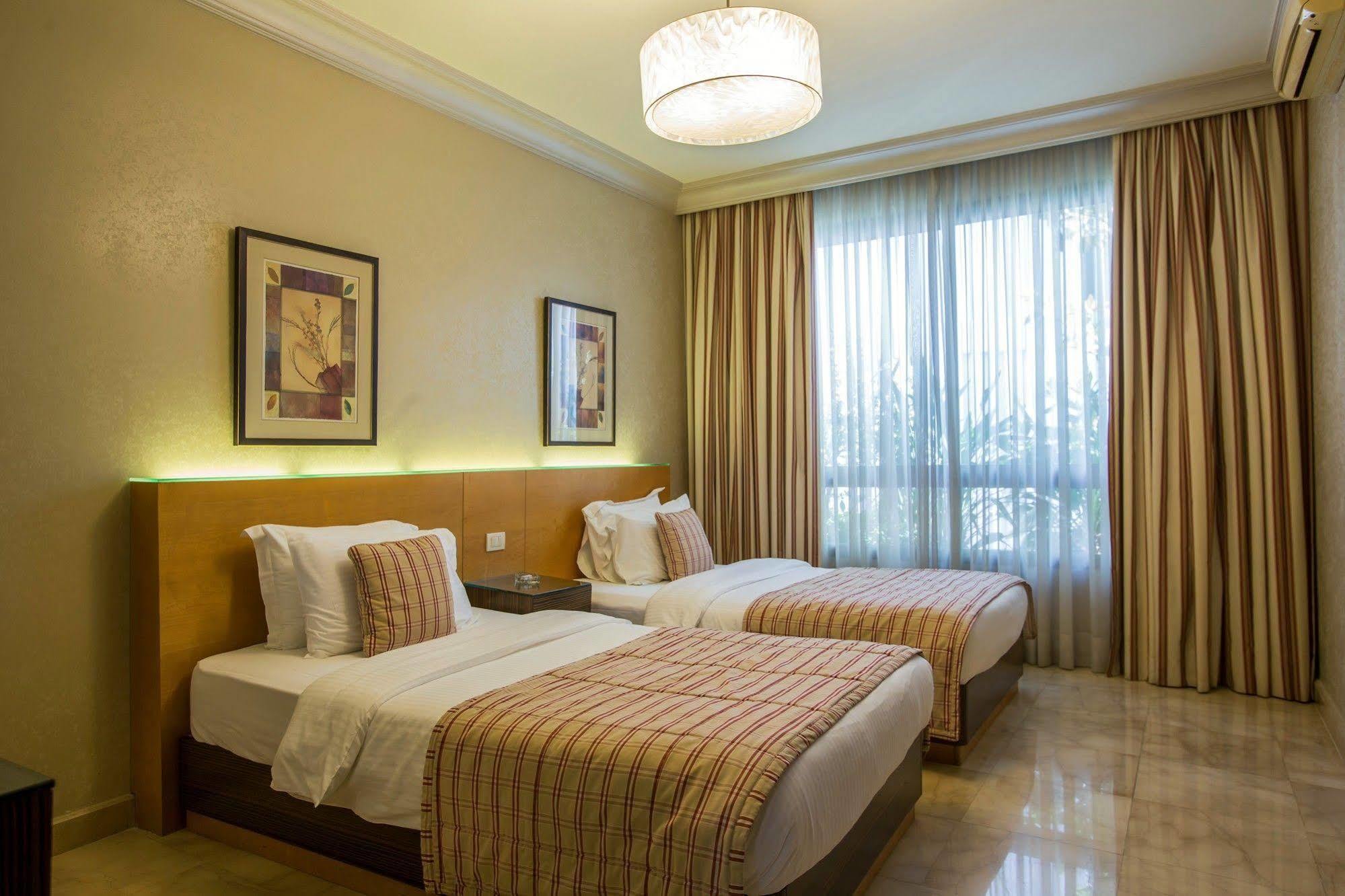 Lahoya Beirut Apartment Exterior foto